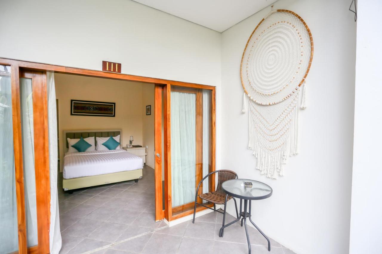 La Cecile Hotel & Cafe Komodo Labuan Bajo Εξωτερικό φωτογραφία